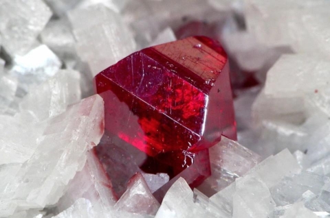 9 Deadliest Rocks And Minerals On Earth